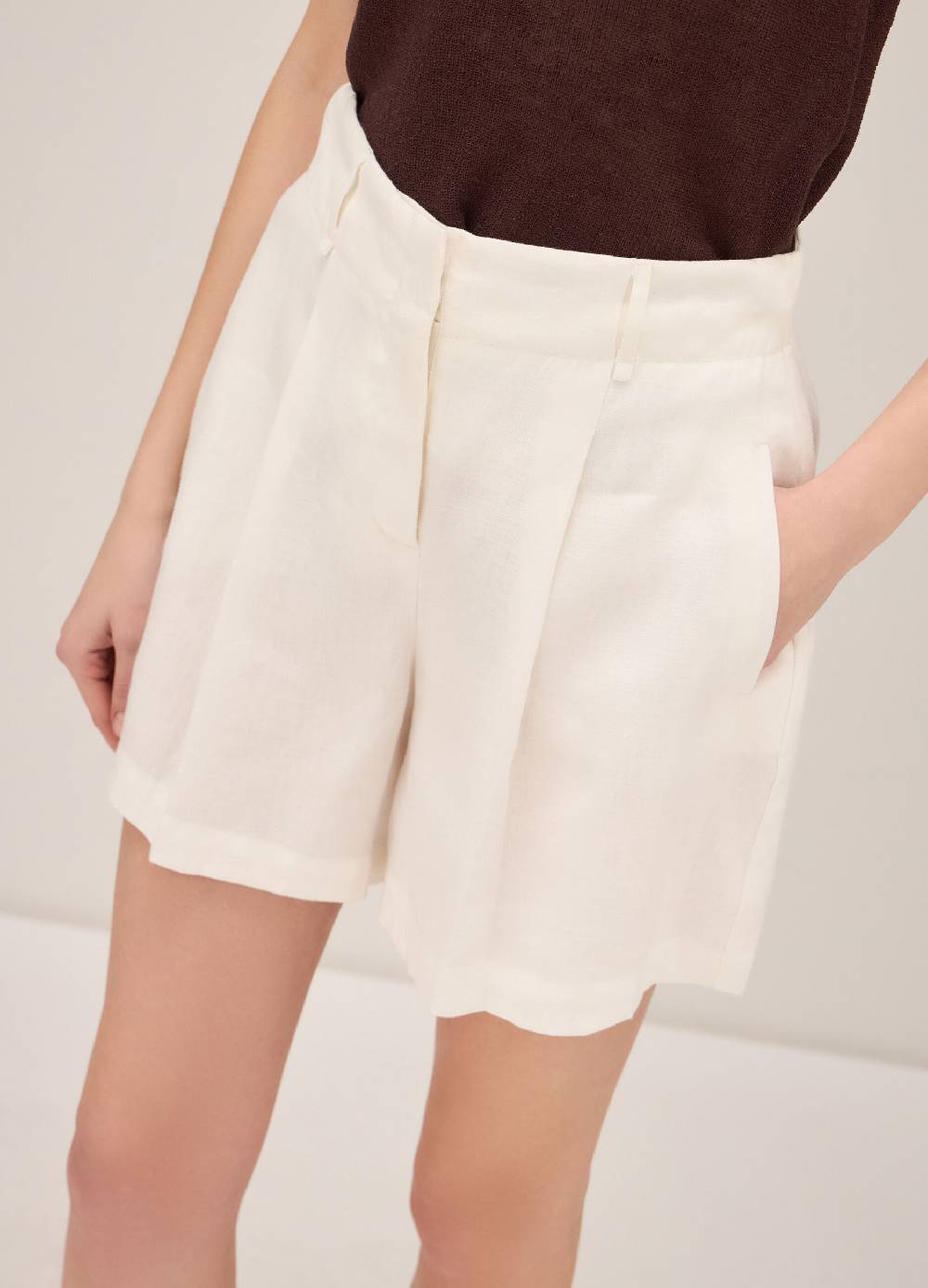 LES COPAINSShorts bermuda in lino Nuovo