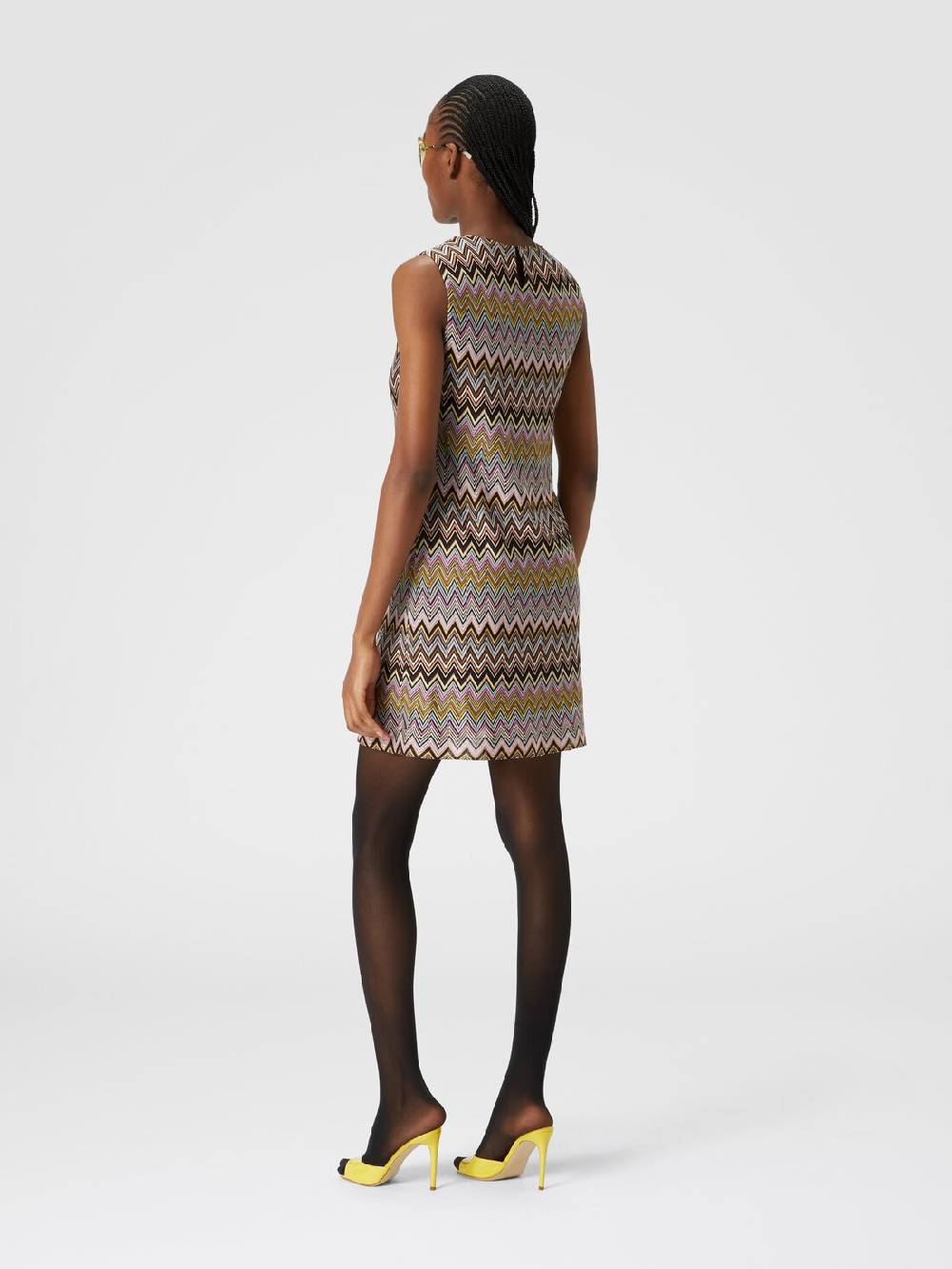 M Missoni Mini-abito senza maniche in viscosa zig zag In Vendita