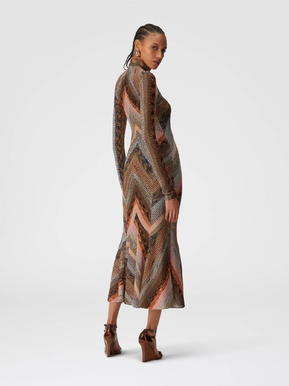 M Missoni Abito lungo con fondo svasato e collo a lupetto con zip Negozi Online