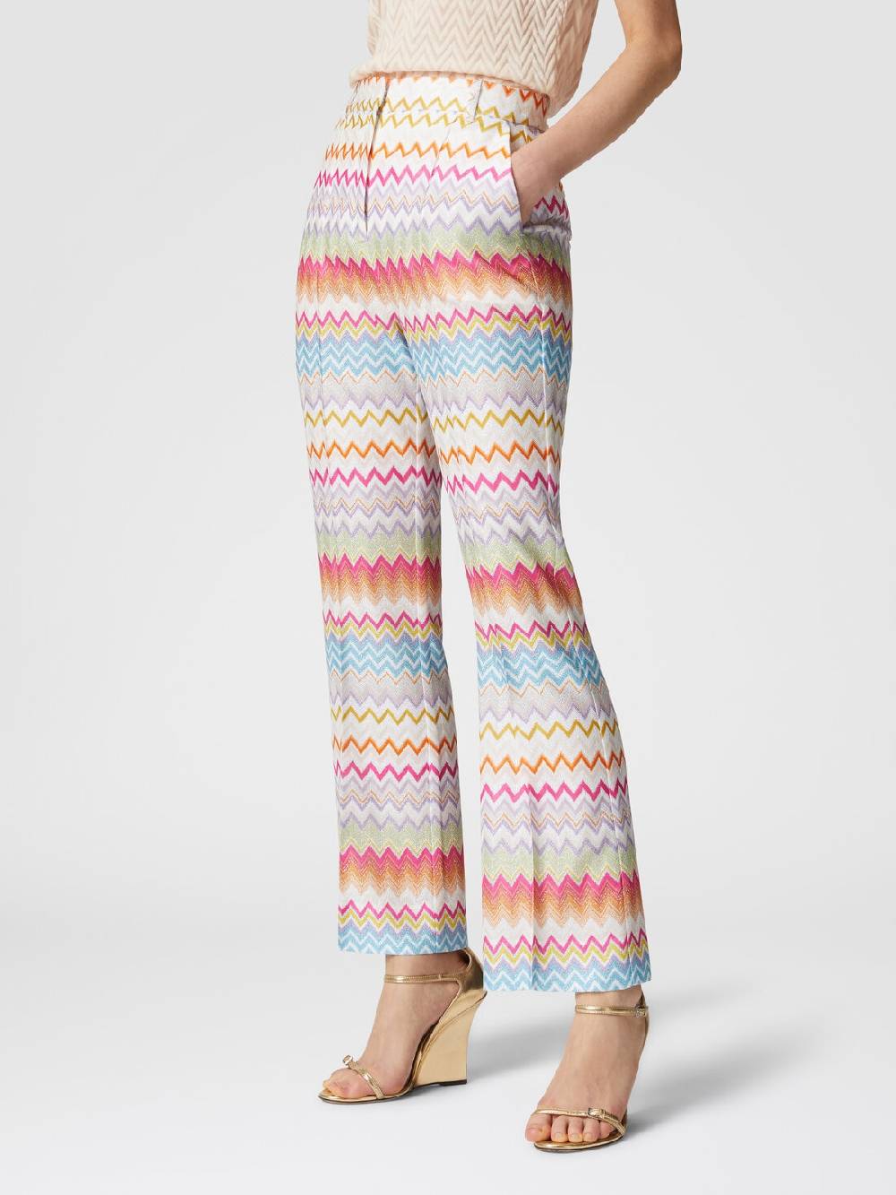 M Missoni Pantaloni capri in maglia chevron lamé con paillettes Online
