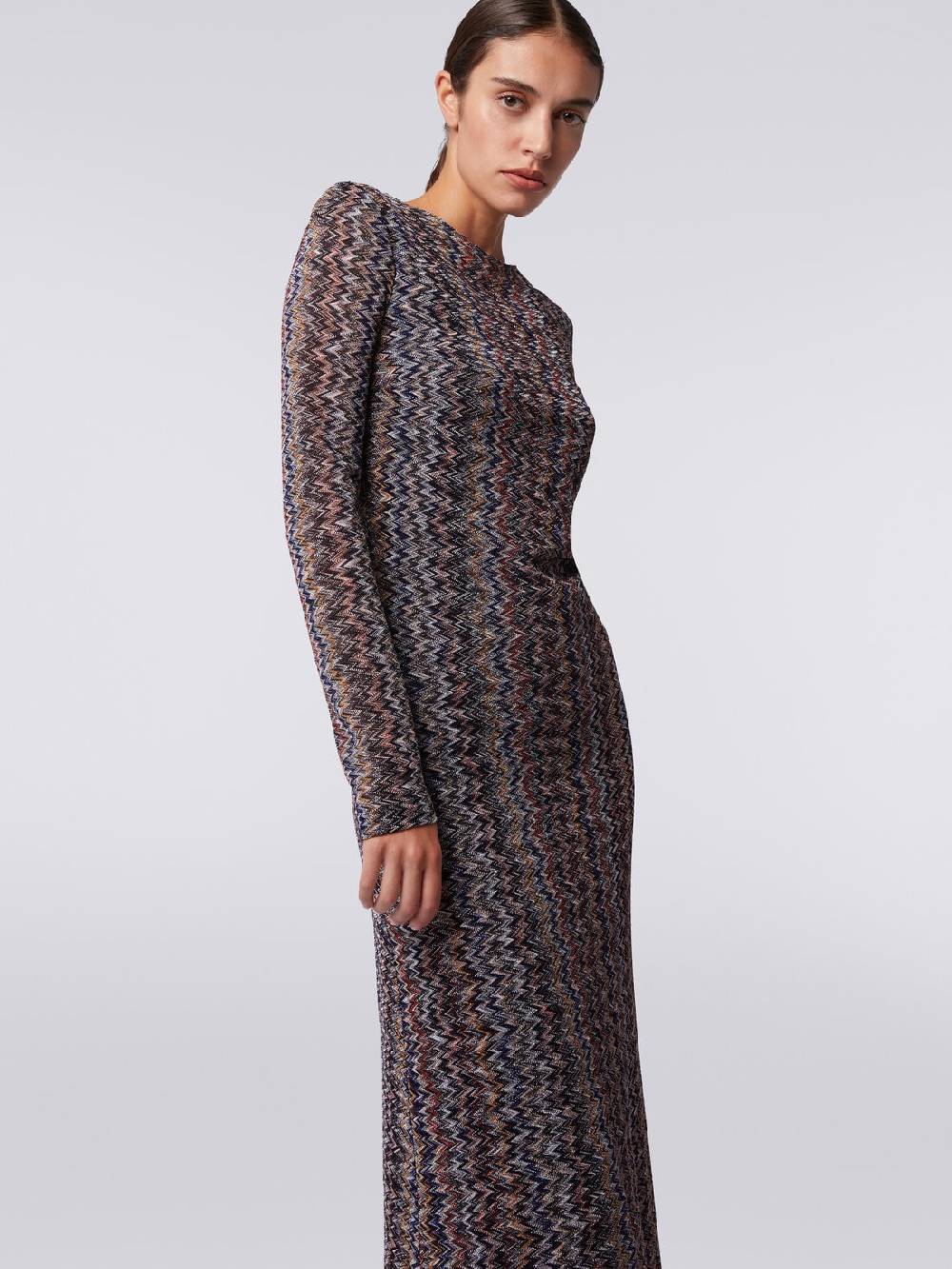 M Missoni Abito lungo con scollatura a V posteriore in viscosa chevron con lurex 2025