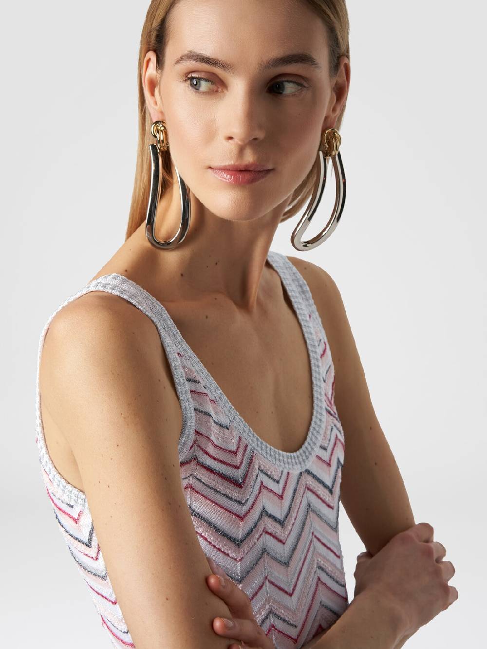M Missoni Mini-abito senza maniche in misto viscosa zig zag con paillettes Qualità