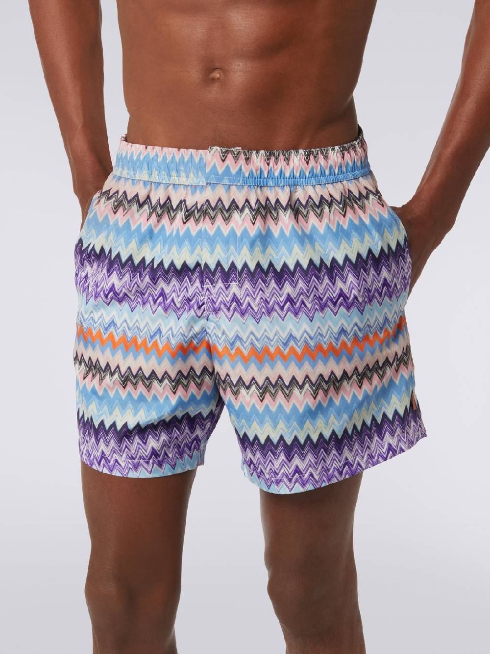 M Missoni Boxer mare in tessuto tecnico stampa chevron Liquidazione