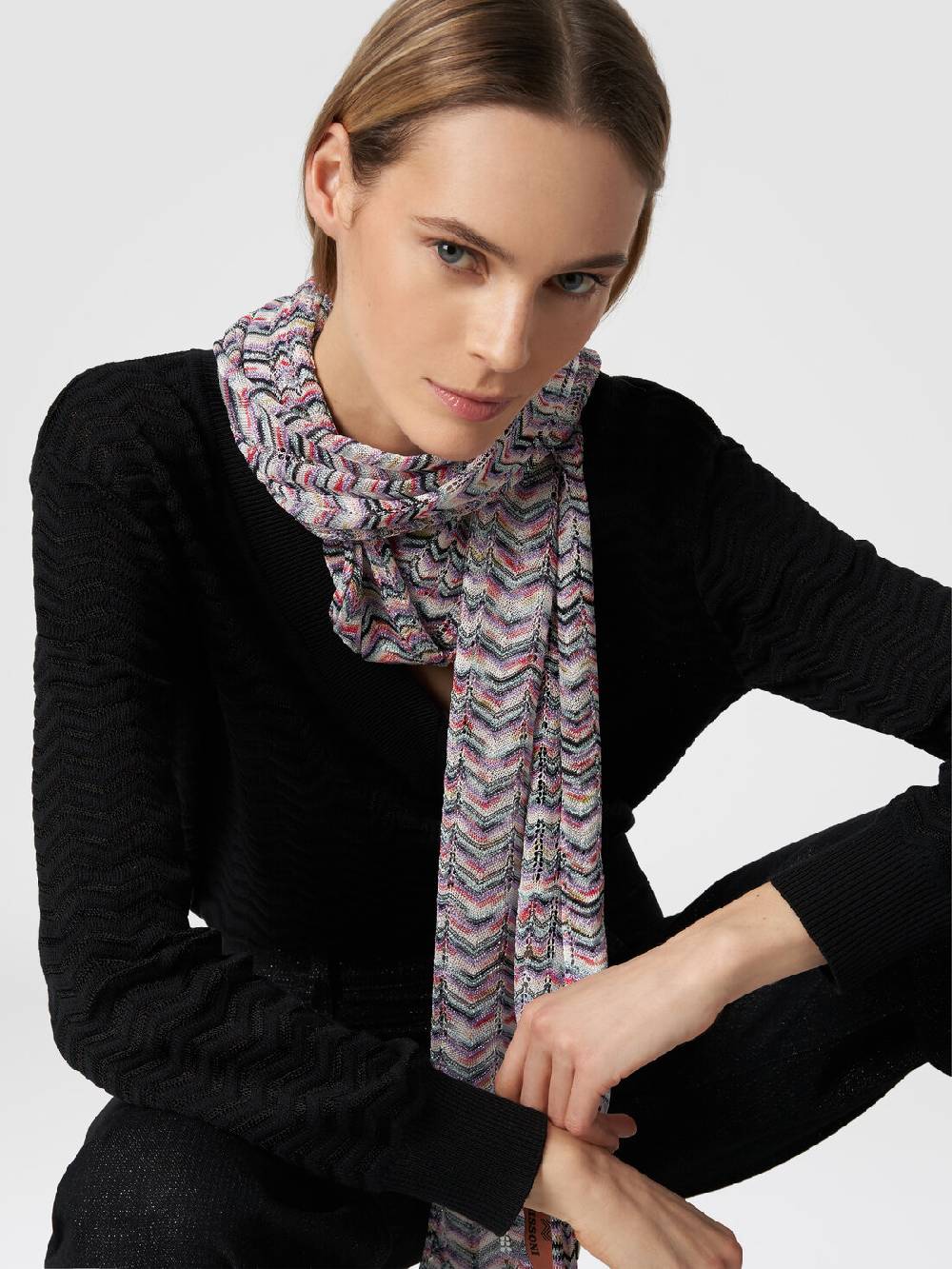 M Missoni Sciarpa in viscosa e cotone zig zag In vendita