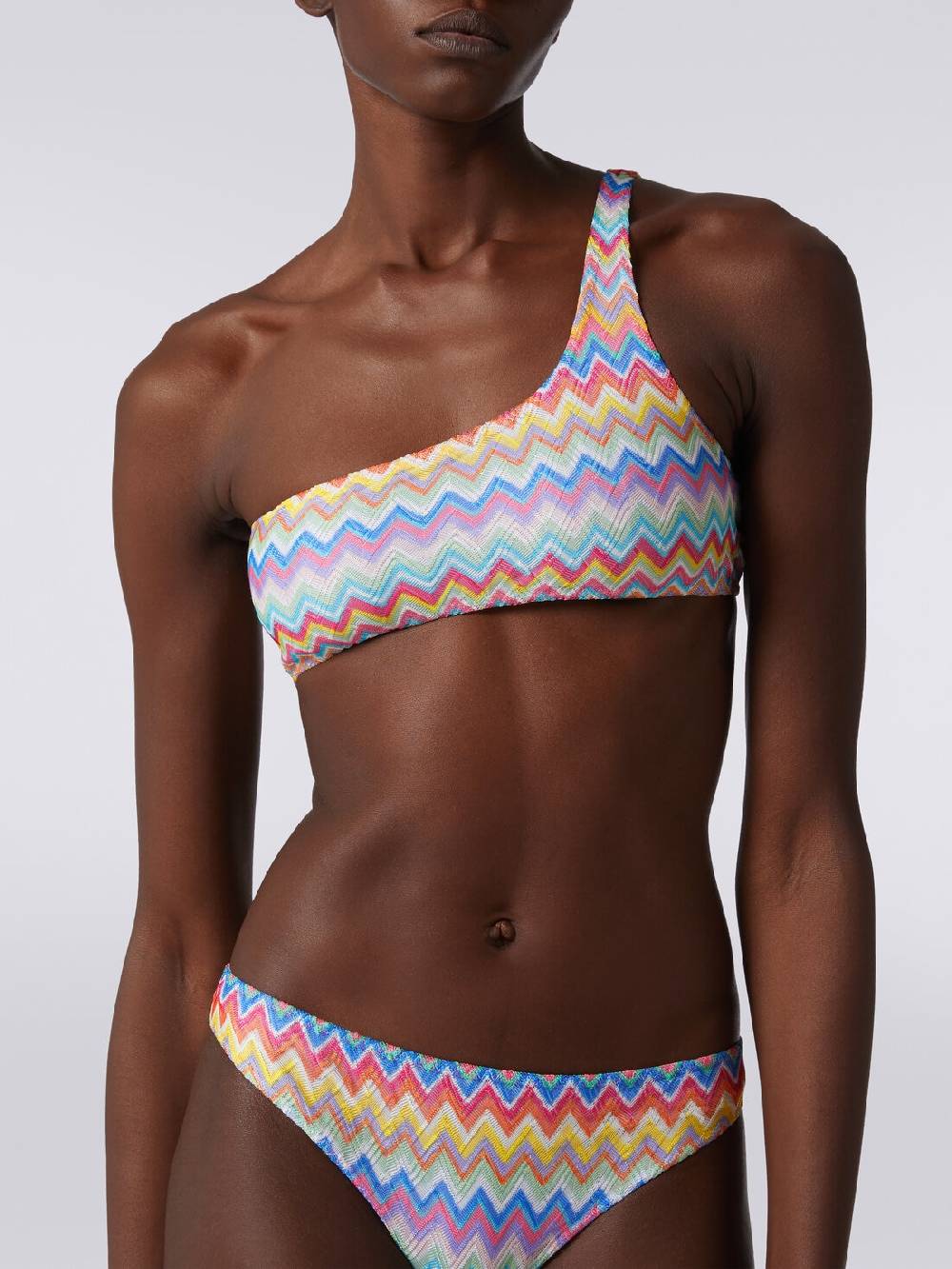 M Missoni Bikini monospalla con stampa zig zag Sconto