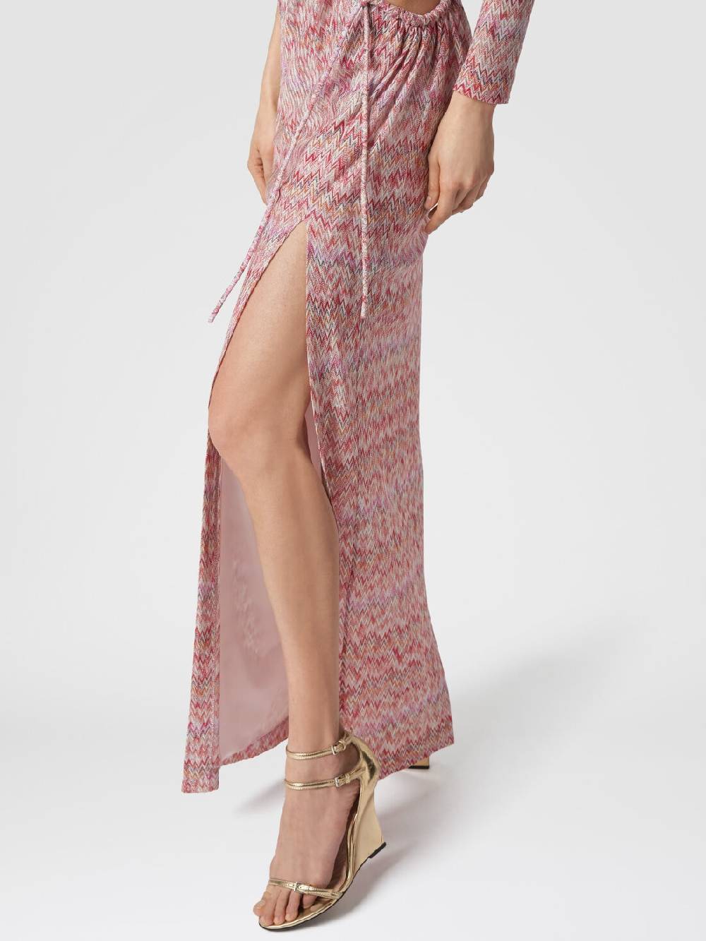 M Missoni Abito lungo monospalla con dettaglio cut-out e spacco Vendita Economica