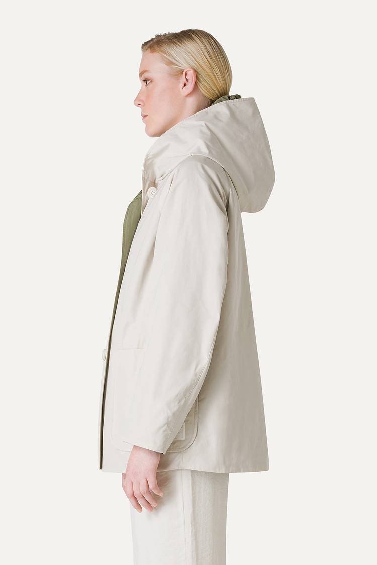 Oof Wear IMPERMEABILE REVERSIBILE CON CAPPUCCIO IN NYLON MEMORY 9411 - PANNA/VERDE MIMETICO Negozi Online