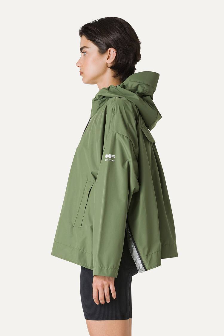 Oof Wear GIACCA CORTA IN NYLON CON INTERNO ARGENTO 9214 - VERDE OLIVA Soddisfazione Garantita