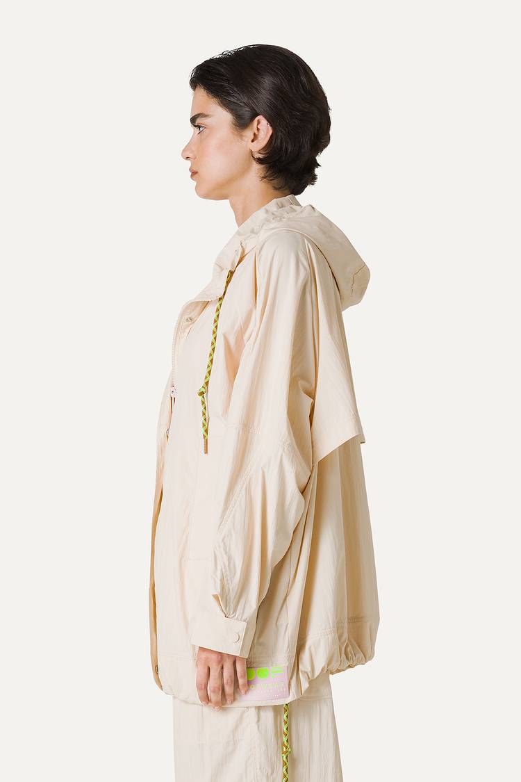 Oof Wear GIACCA CON CAPPUCCIO OVER IN NYLON 9206 - CREMA Sottocosto