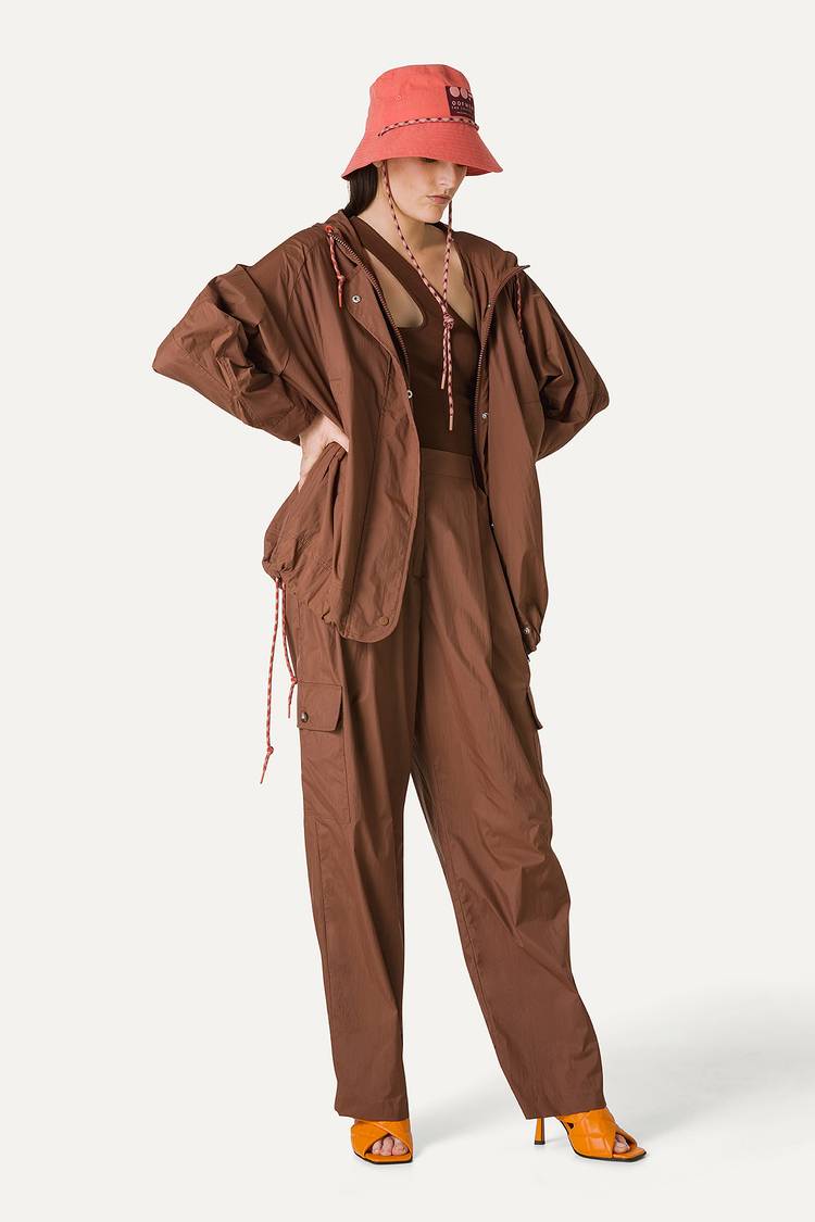 Oof Wear GIACCA CON CAPPUCCIO OVER IN NYLON 9206 - CIOCCOLATO Convenienza