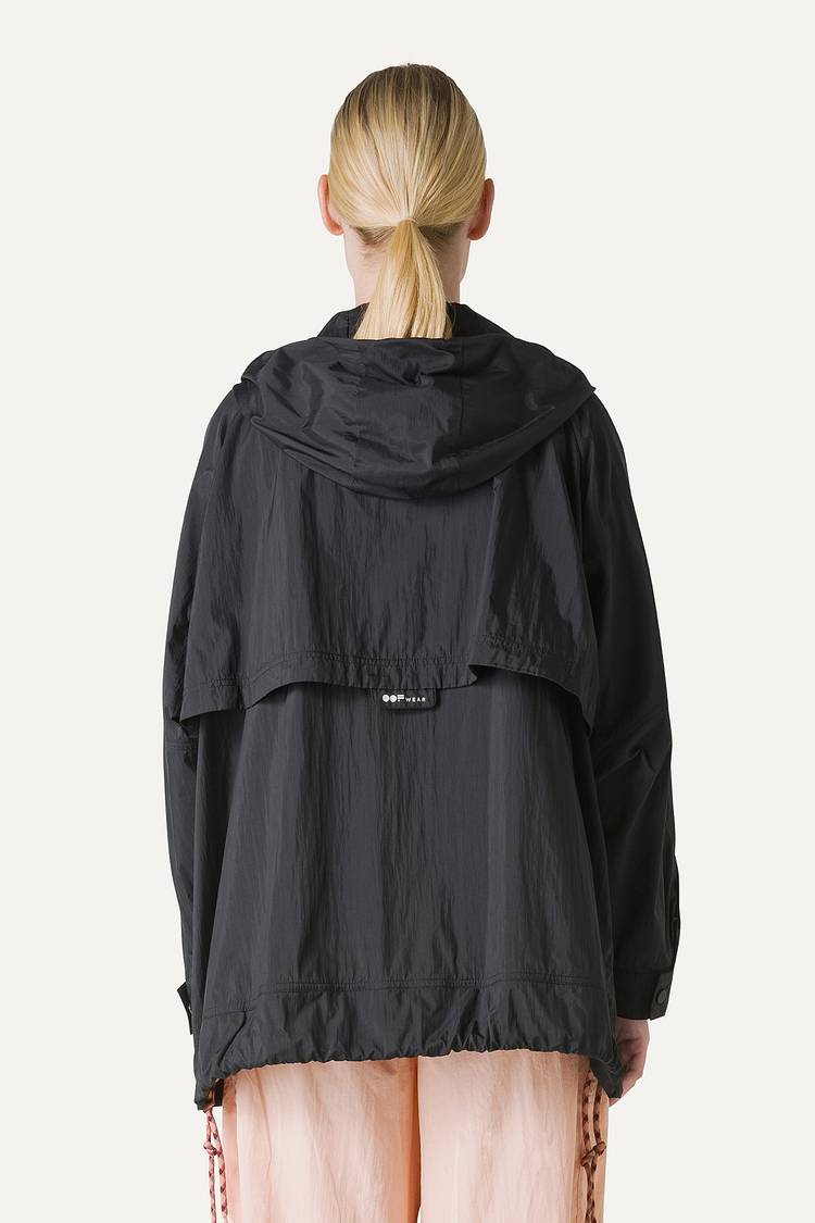 Oof Wear GIACCA CON CAPPUCCIO OVER IN NYLON 9206 - NERO Presa
