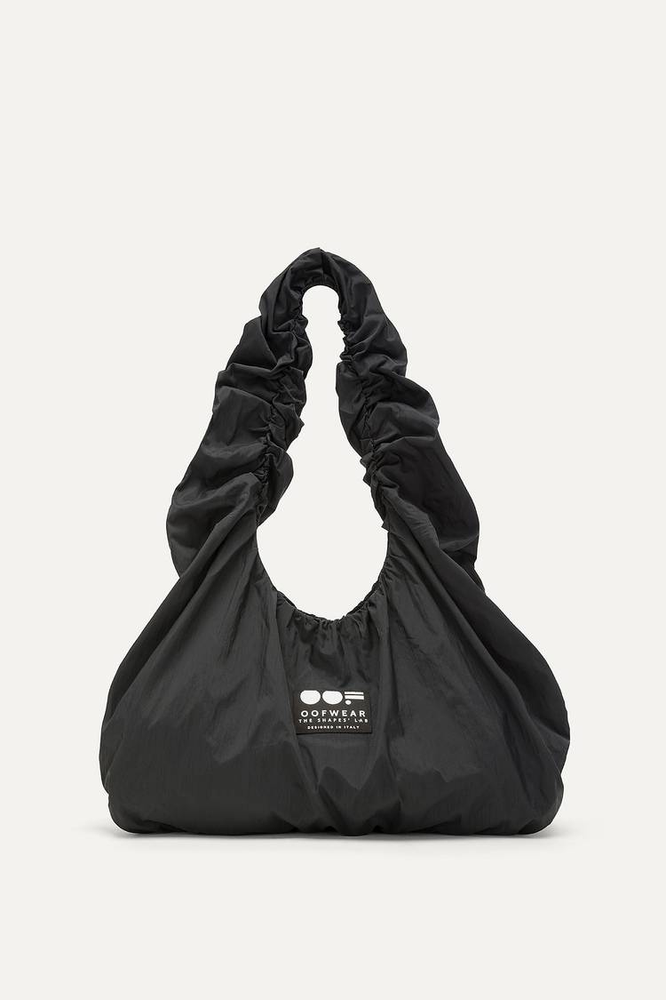 Oof Wear BORSA A SPALLA IN NYLON CRINCLE WATER REPELLENT 3079 - NERO In Saldo