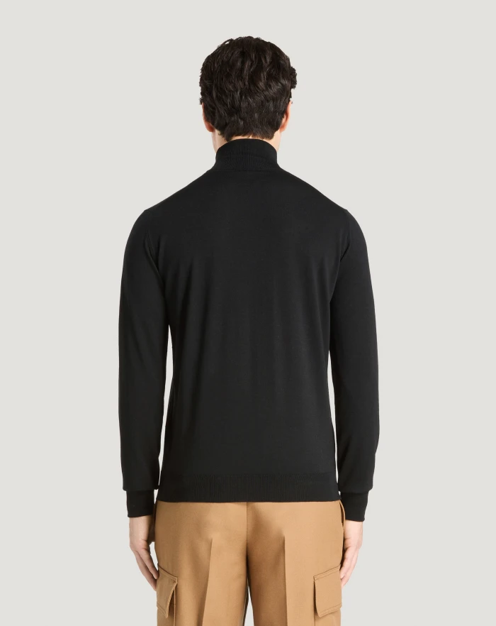 Pantaloni Torino Maglia dolcevita in lana Italia