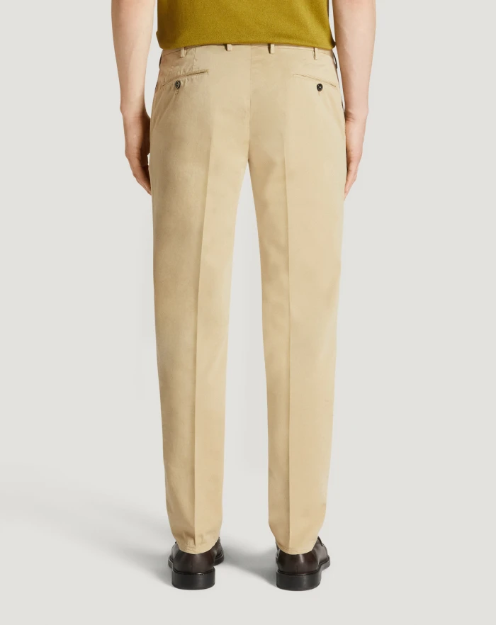 Pantaloni Torino Pantaloni Slim in silkochino Offerta