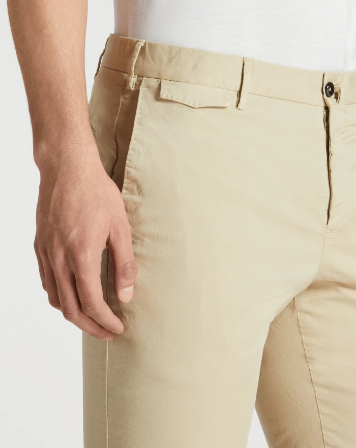 Pantaloni Torino Bermuda in gabardina stretch Offerte giornaliere