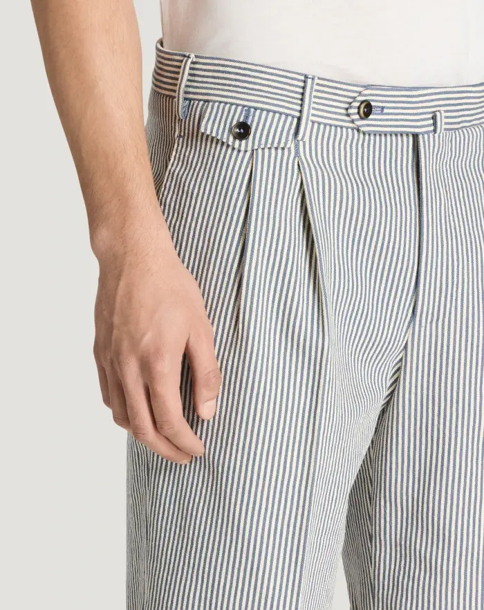Pantaloni Torino Bermuda in cotone a righe Pezzi Unici