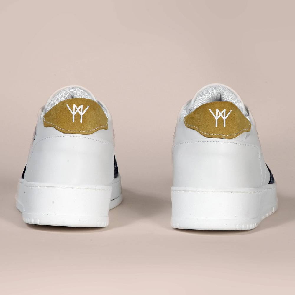 Primo Emporio Sneakers in pelle con banda in camoscio Consegna Veloce