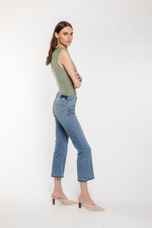 PS. Don't Forget Me SHARON LOW RISE FLARE CROPPED FIT Saldi