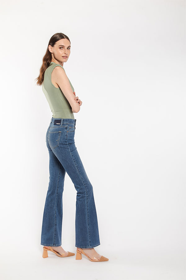 PS. Don't Forget Me MONICA HIGH RISE BELL BOTTOM FIT I Più Venduti