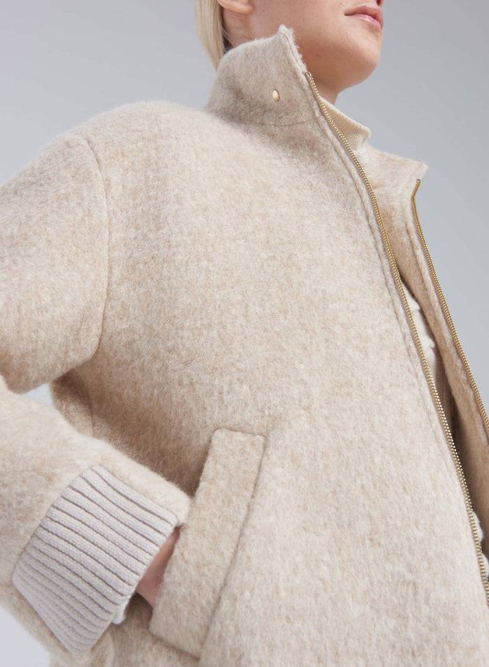 Lorena Antoniazzi BOMBER IN ALPACA E LANA Acquista Ora