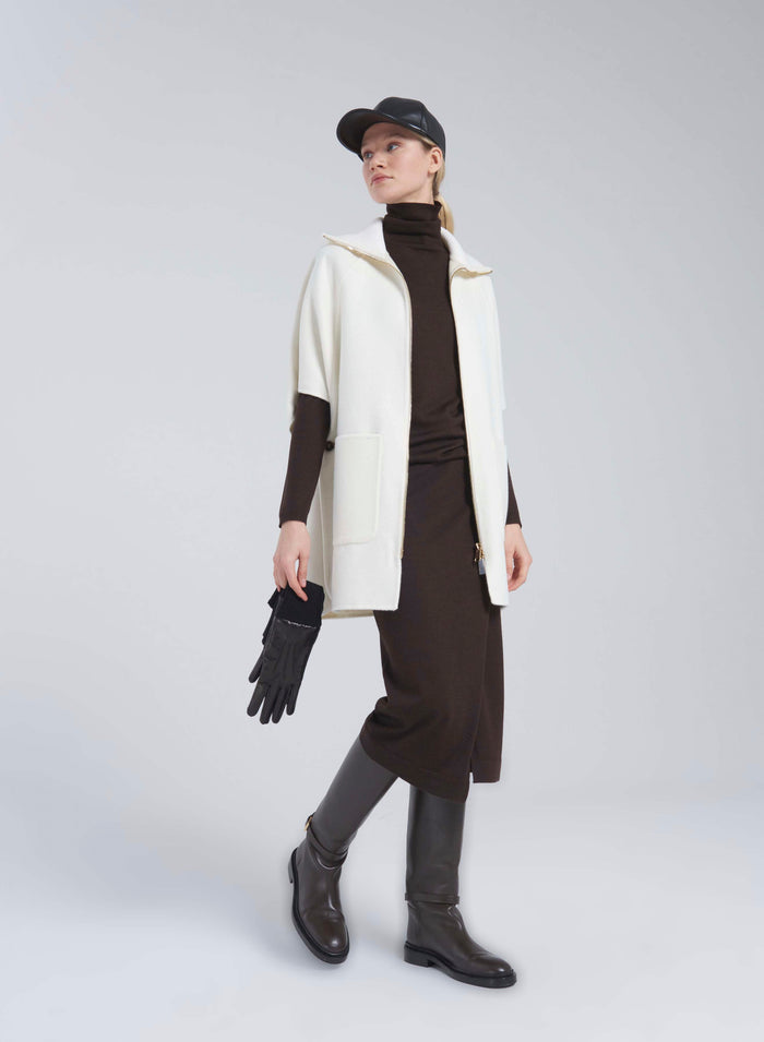 Lorena Antoniazzi GILET IN LANA E ANGORA Italia