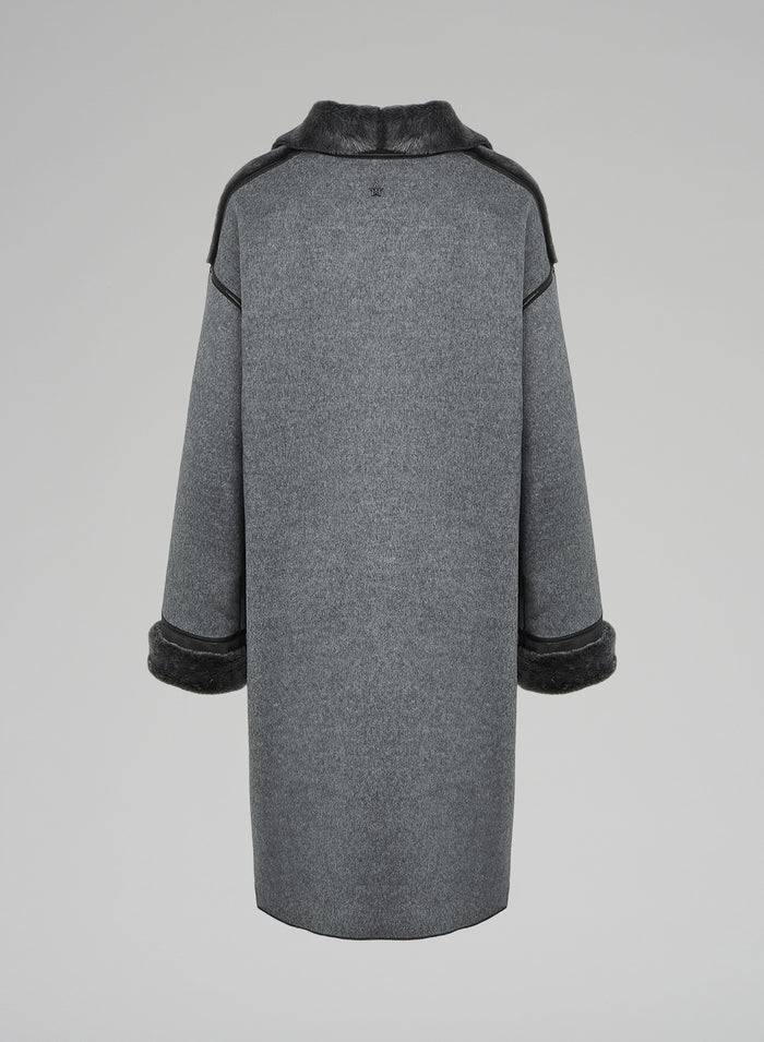 Lorena Antoniazzi CAPPOTTO IN MONTONE Saldi