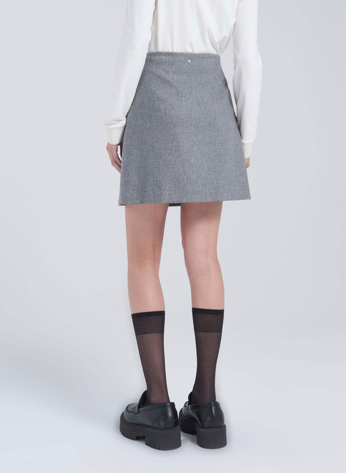 Lorena Antoniazzi MINI GONNA IN LANA Promozione temporanea