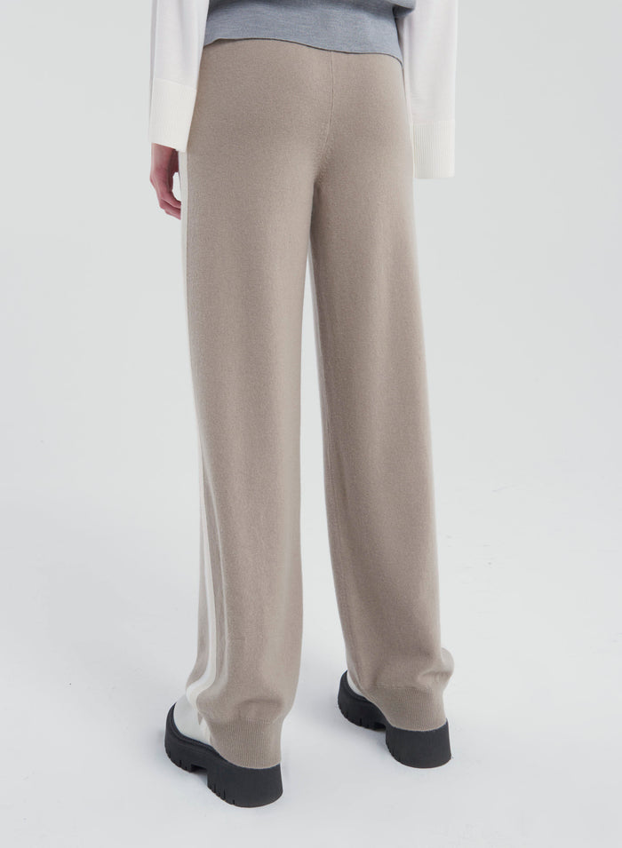 Lorena Antoniazzi PANTALONI IN MAGLIA Discount Store per i nuovi prodotti
