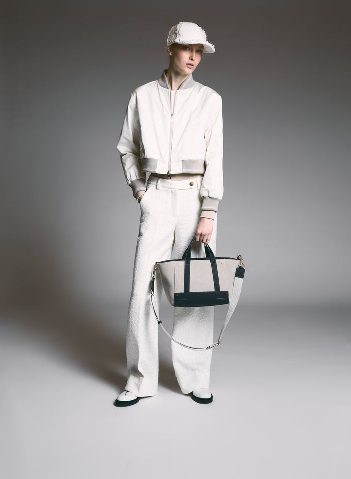 Lorena Antoniazzi BOMBER CROPPED IN NYLON Smaltimento dello stoccaggio