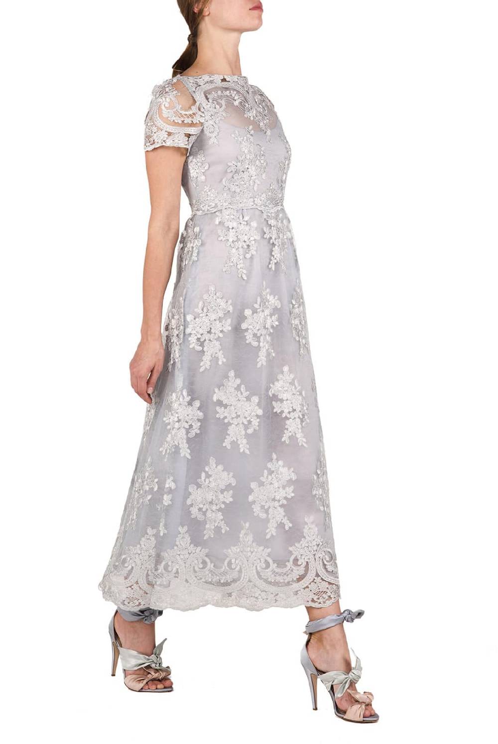 Luisa Beccaria Abito longuette in pizzo floreale Moda