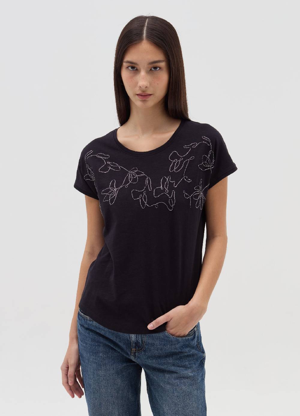OVS T-shirt con ricamo floreale Italy
