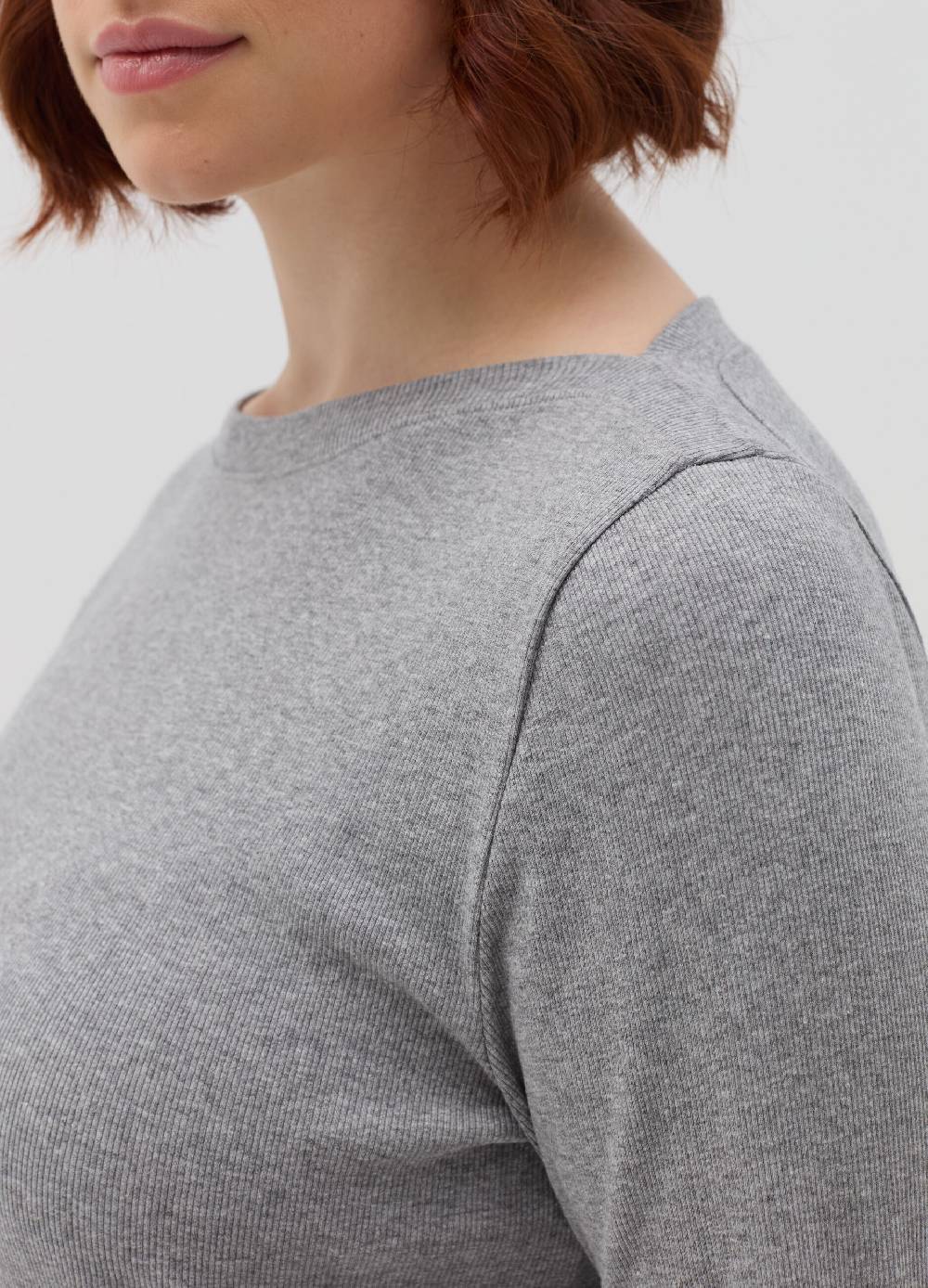 MYA T-shirt a costine con scollo a barca Curvy Novità