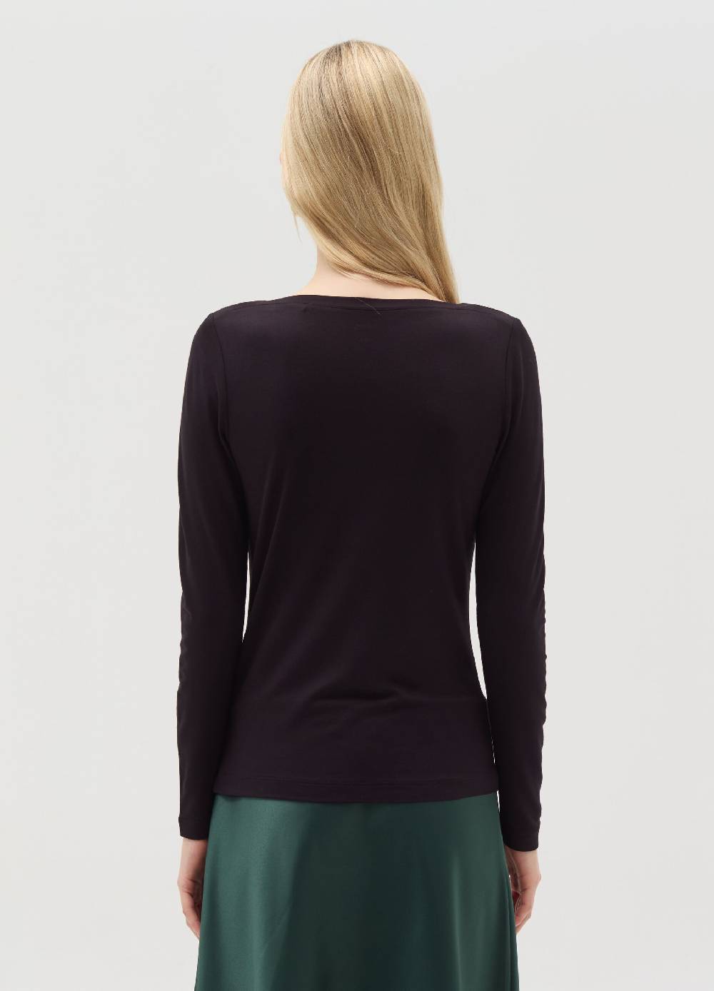 OVS T-shirt in viscosa stretch con scollo a barca In Vendita