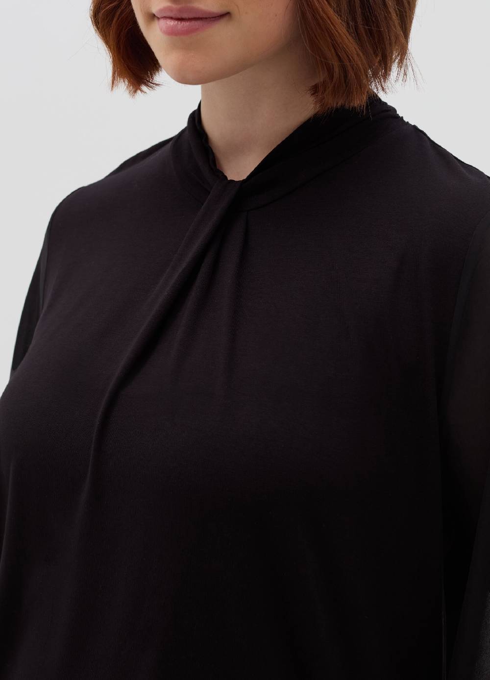 MYA T-shirt in viscosa stretch con nodo Curvy Offerte