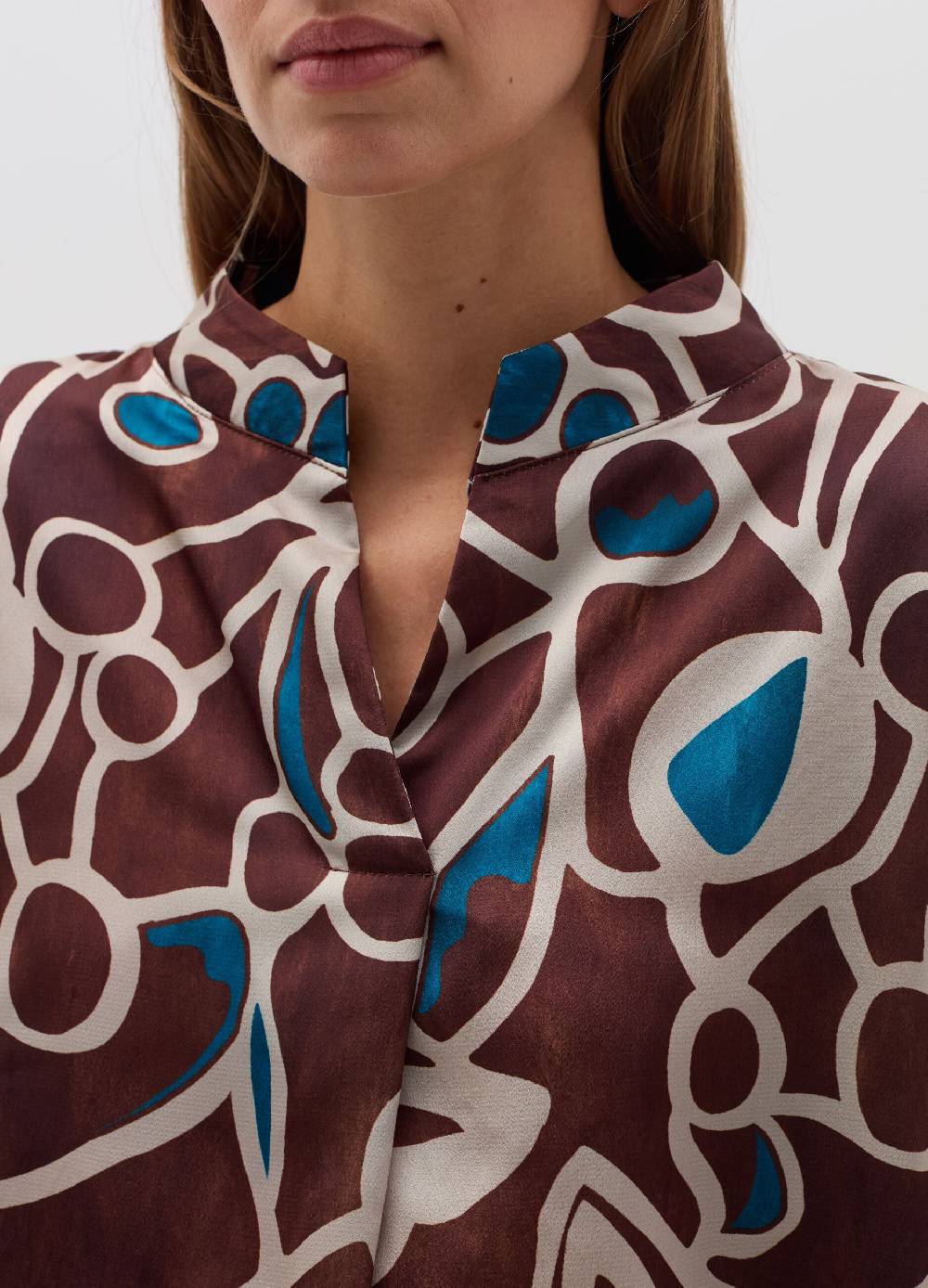 HYBRID Blusa con stampa fantasia Super Saving Price