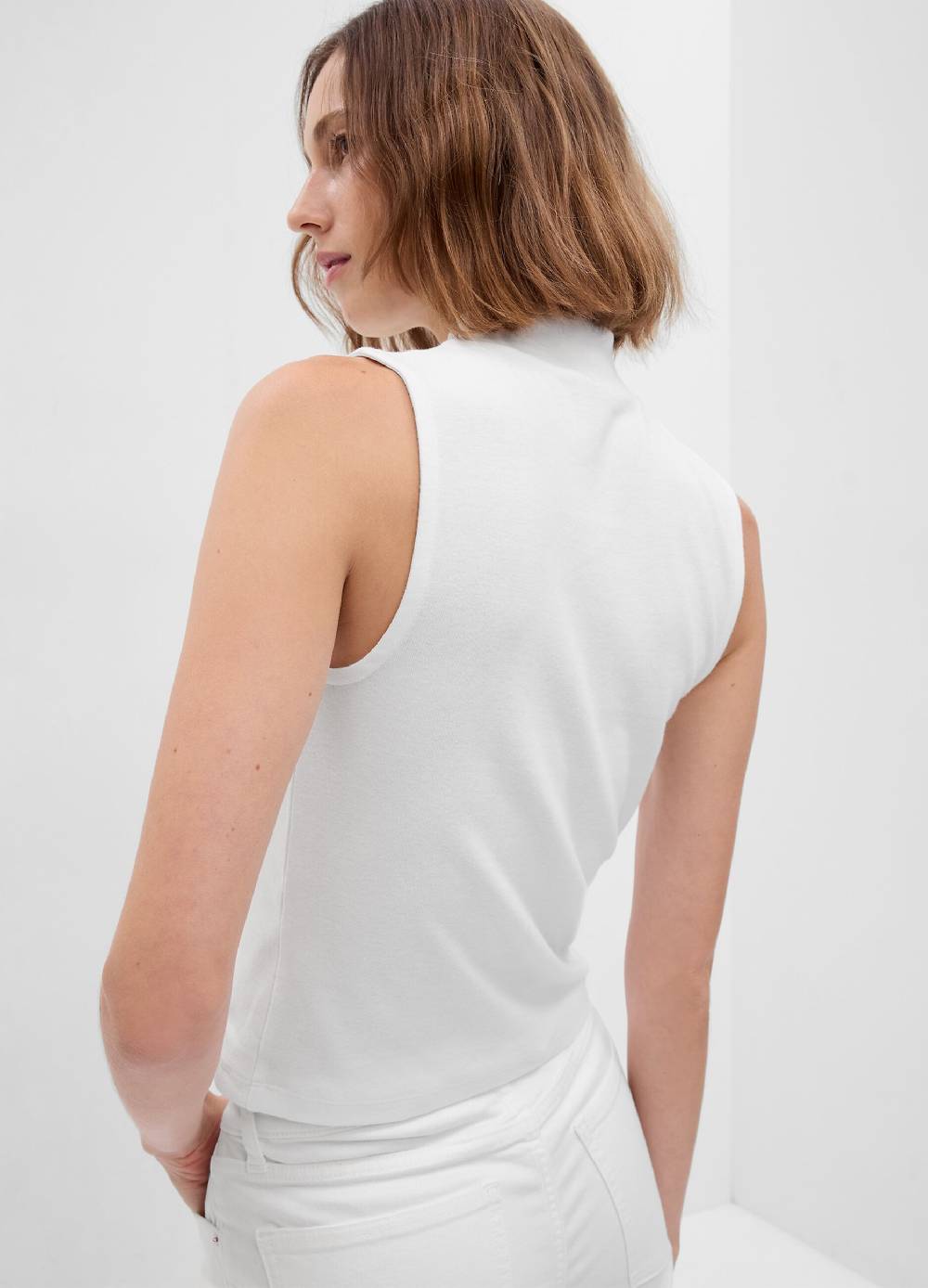 GAP Tank top mock neck Offerte speciali