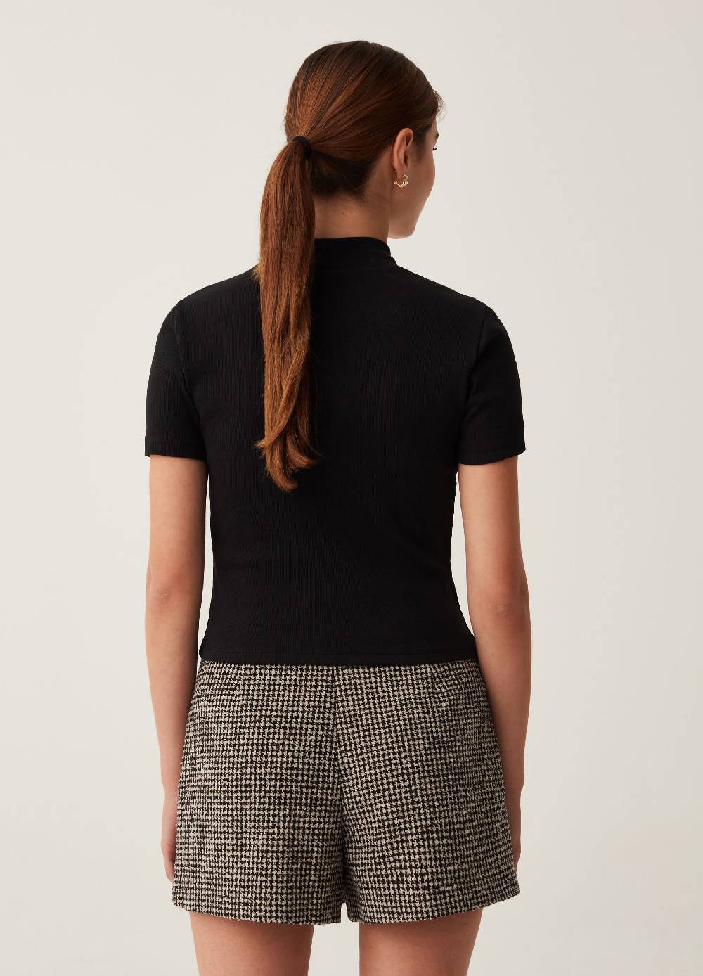 B. ANGEL T-shirt a costine sottili mock neck Duty-free