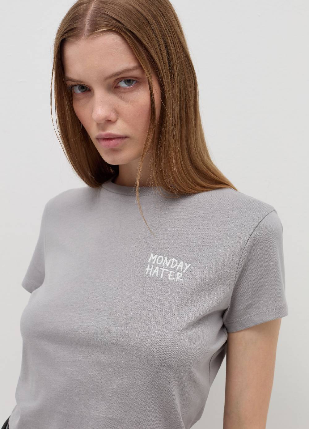 B. ANGEL T-shirt crop con ricamo lettering Affare Del Giorno