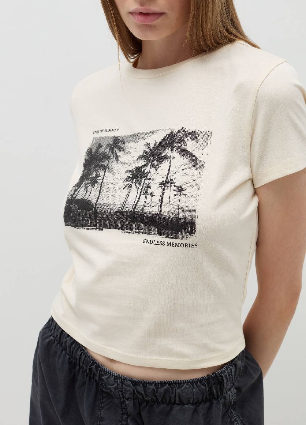 B. ANGEL T-shirt crop in cotone Sconto