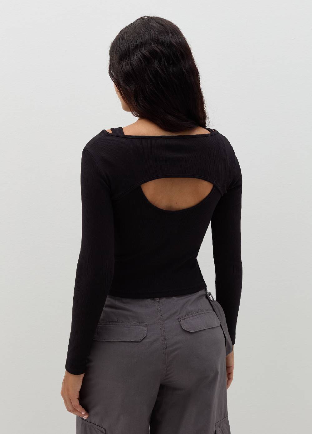 B. ANGEL T-shirt a maniche lunghe con dettaglio cut out In Vendita