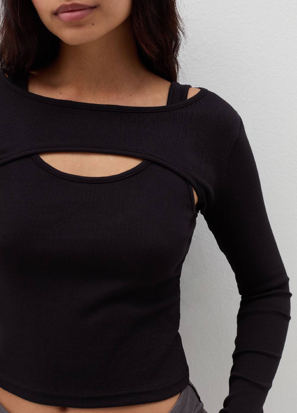 B. ANGEL T-shirt a maniche lunghe con dettaglio cut out In Vendita