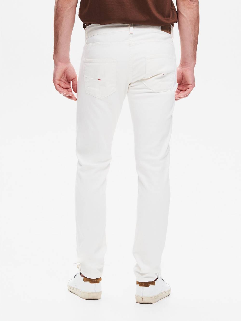 Rinascimento Jeans Slim-Fit Uomo Bull Bianco QB24 Hotsell