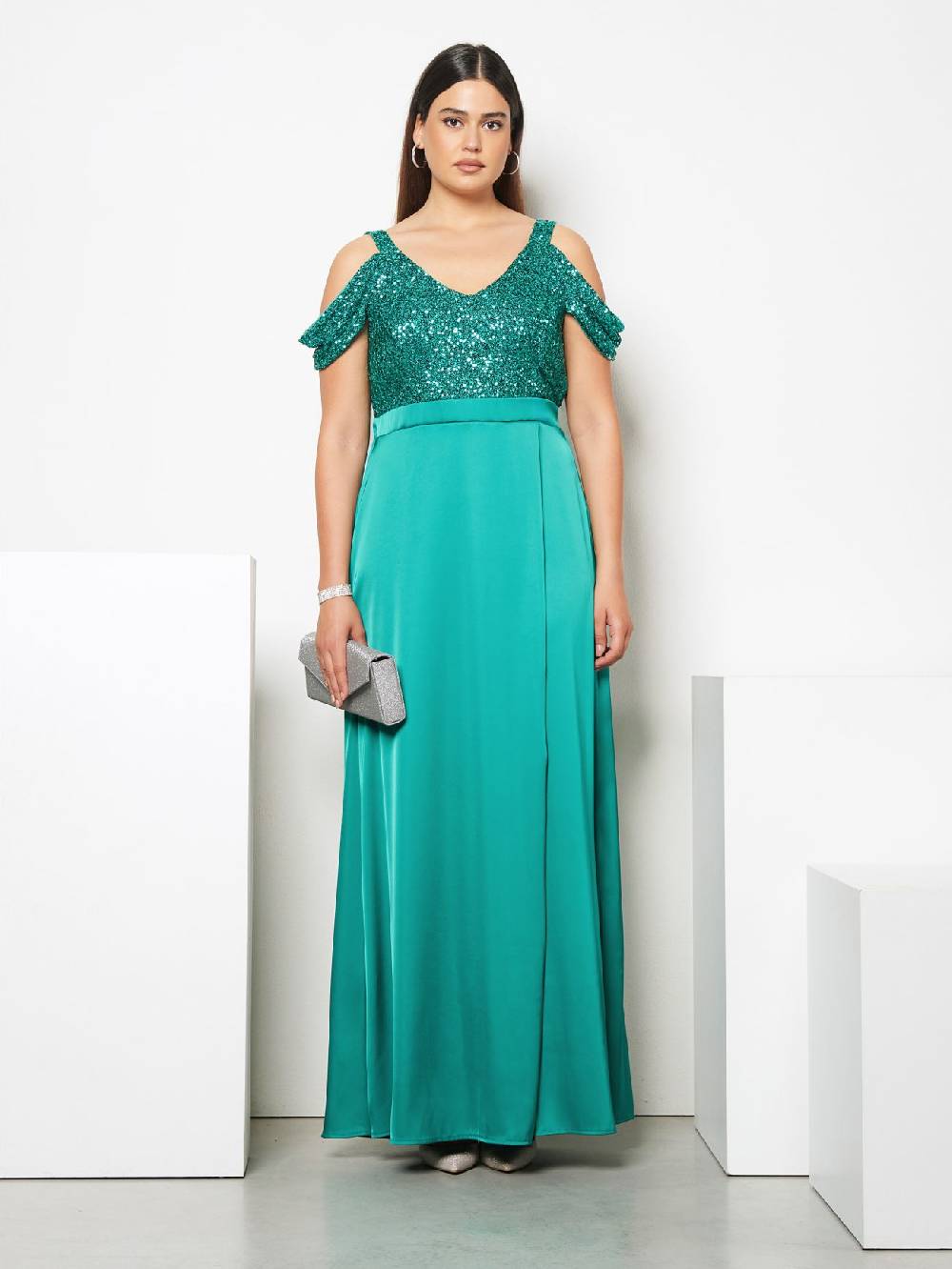 Rinascimento Abito Lungo Curvy Paillettes & Raso Nuovo