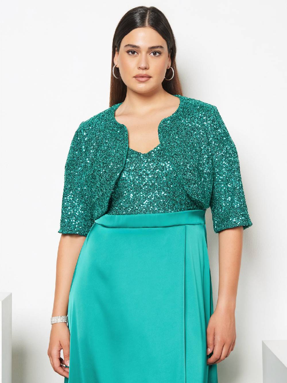 Rinascimento Coprispalle Curvy in Paillettes Saldi Di Fabbrica