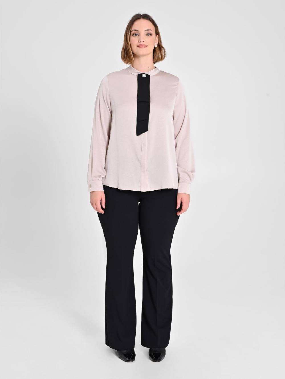 Rinascimento Camicia Curvy con Cravattino Removibile Moda