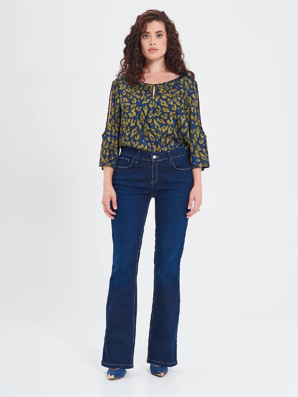 Rinascimento Jeans Curvy a Zampa Economico