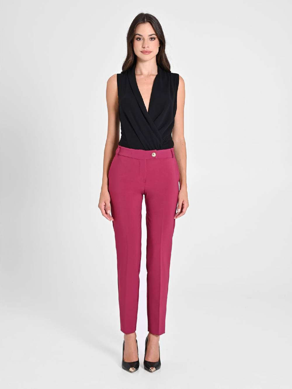 Rinascimento Pantaloni Straight in Tessuto Tecnico Bordeaux Ultimi tre giorni