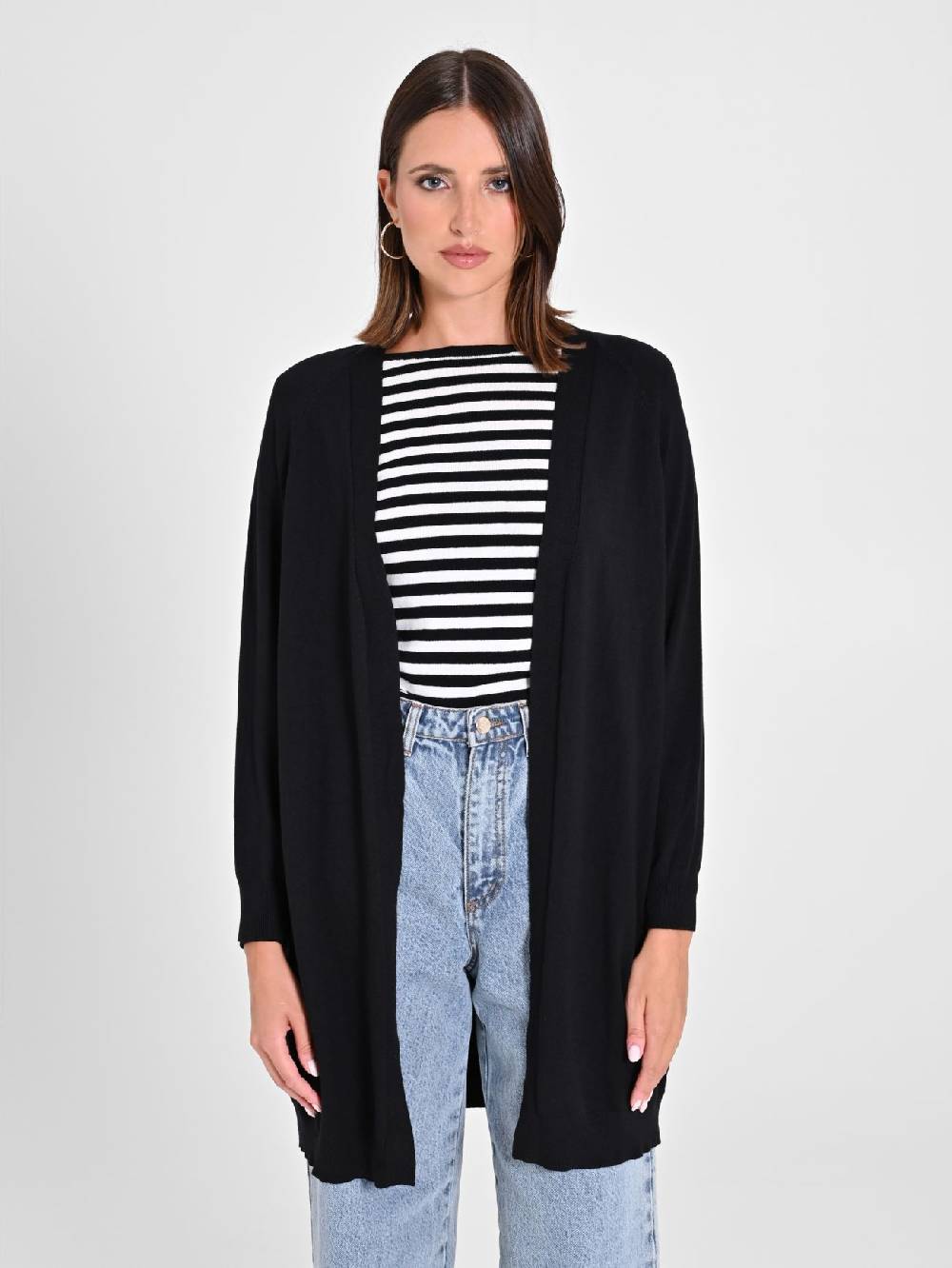 Rinascimento Cardigan Nero in Maglia Fino al 65% di sconto
