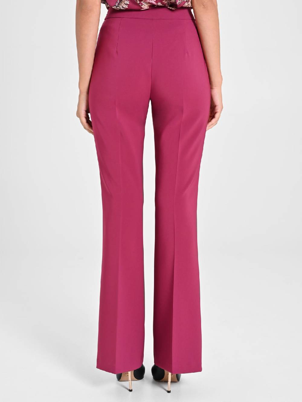 Rinascimento Pantaloni Flared in Tessuto Tecnico Bordeaux Soddisfazione Garantita