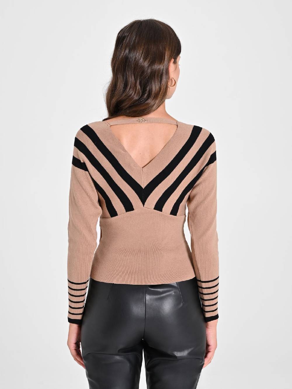 Rinascimento Maglioncino Beige a Righe Nere Offerta